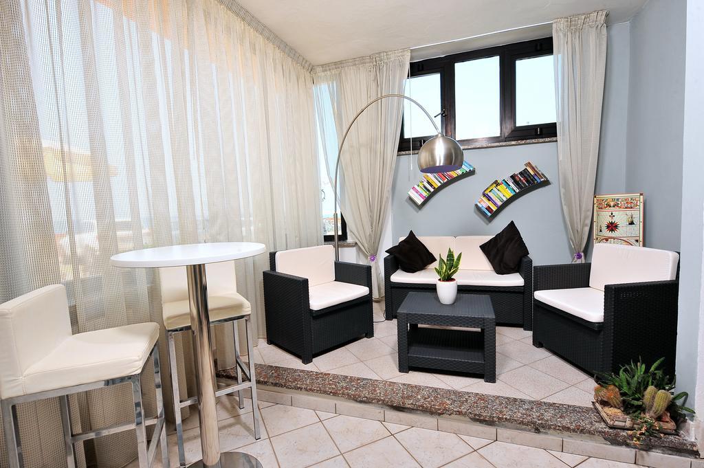 Hotel Il Delfino San Vincenzo Extérieur photo