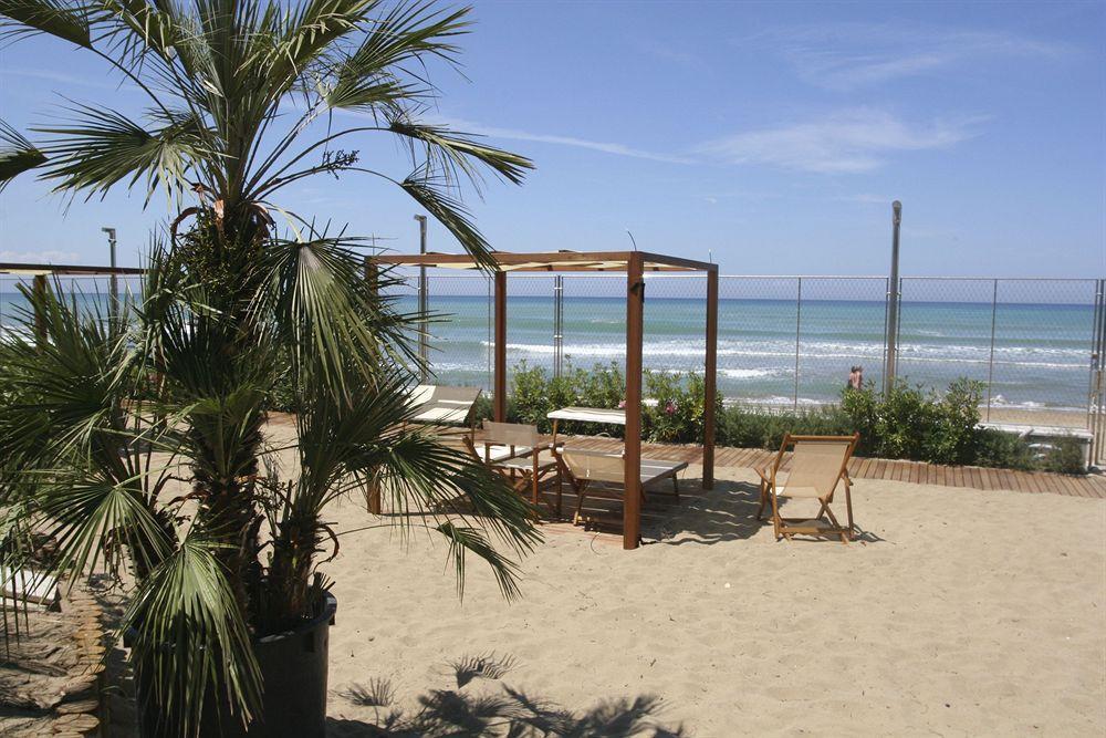 Hotel Il Delfino San Vincenzo Extérieur photo