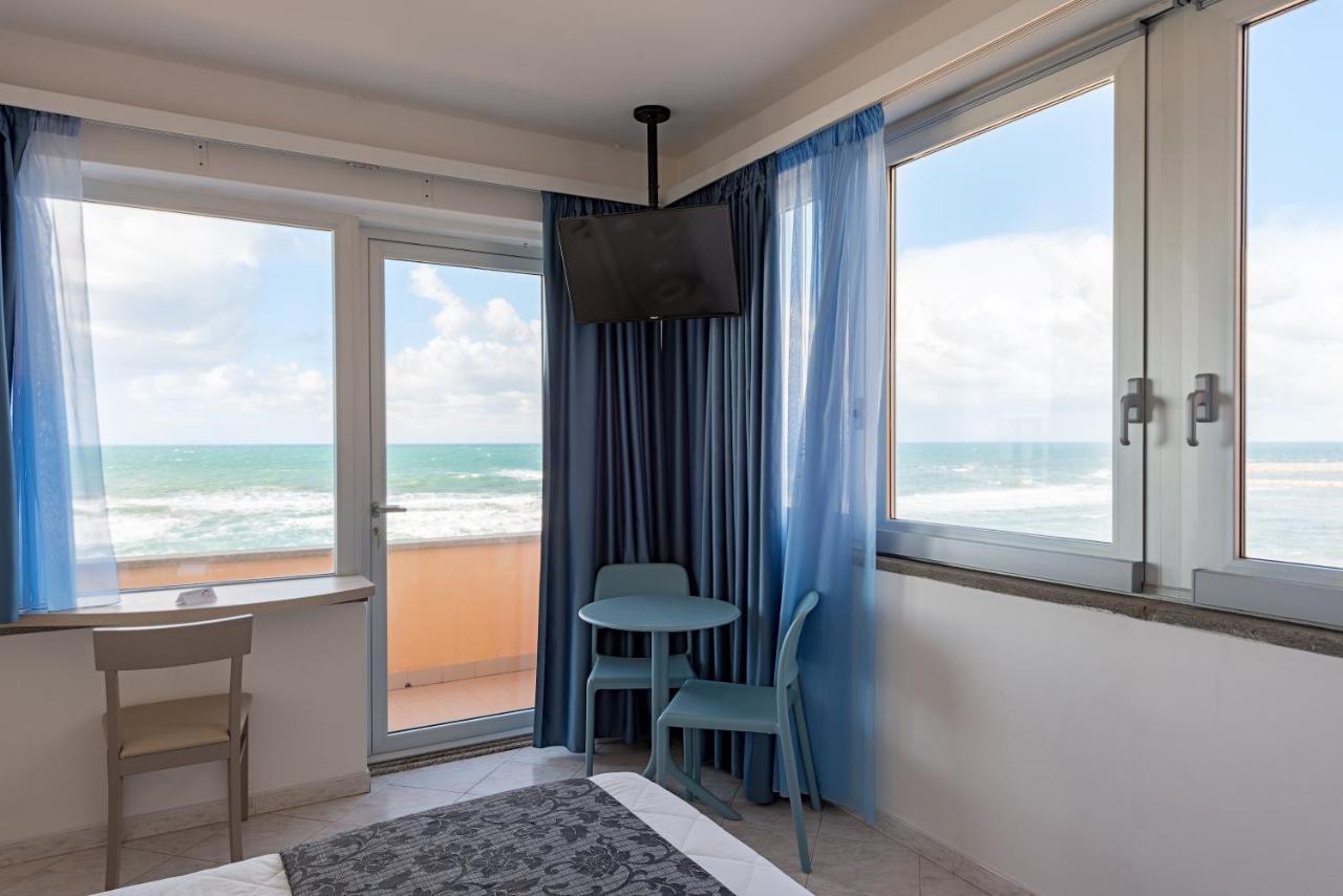 Hotel Il Delfino San Vincenzo Extérieur photo